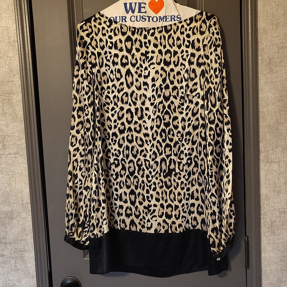 Bebe Women Leopard Print Mini Shift Dress  Size M